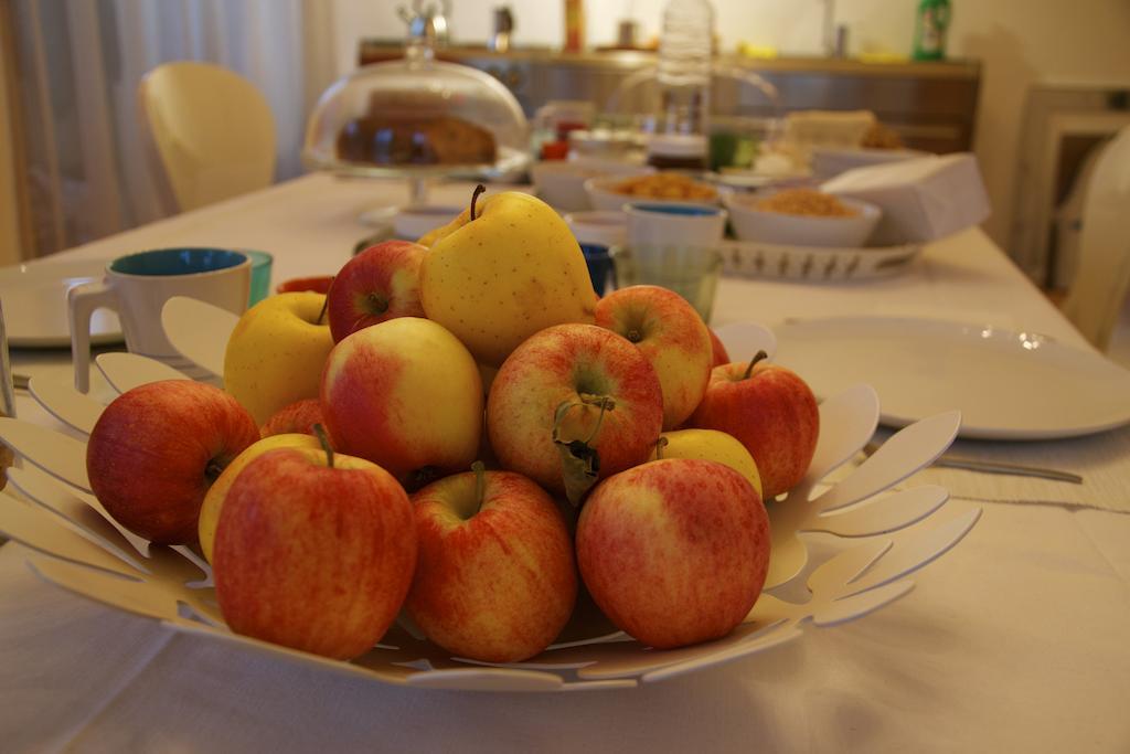 Al Cavour 34 Bed & Breakfast Trento Luaran gambar