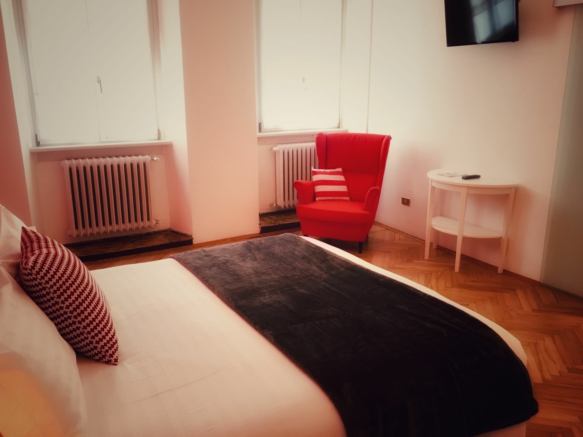 Al Cavour 34 Bed & Breakfast Trento Luaran gambar